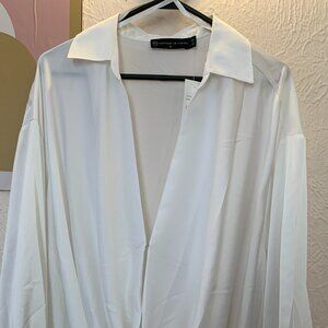 Fashion to Figure Cowl Neck Satin Blouse – Size 2 (NWT)
